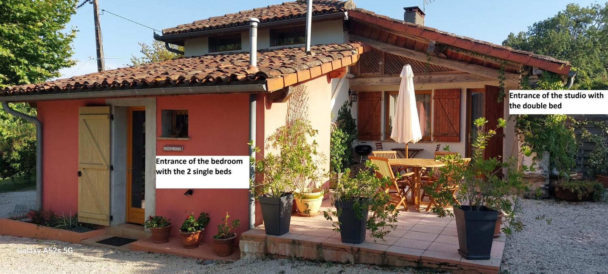 Les Gites De Campardon Monties Exteriör bild
